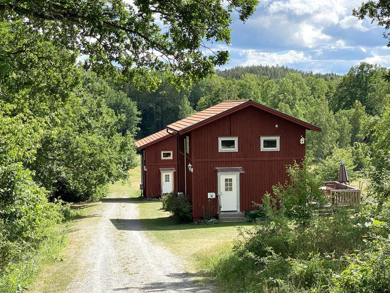 Affittacamere Haeradssaetter Gard 1 Valdemarsvik Esterno foto